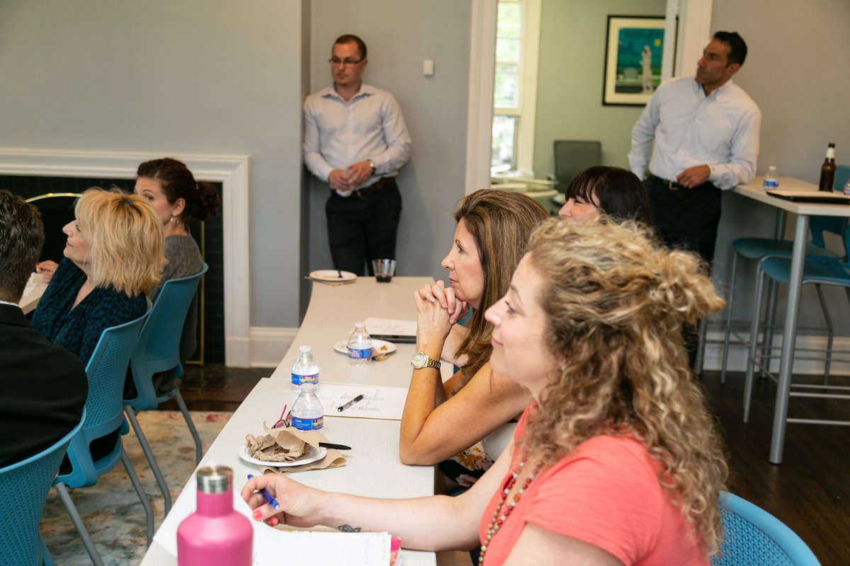 “The Avanti Peer Group brings together a diverse group of perspectives and experiences. The collective intent of wanting to help one another succeed is its true value.” 
— Heidi Trost, Director of UX, HT Design Studio, LLC
#testimonial #peergroup