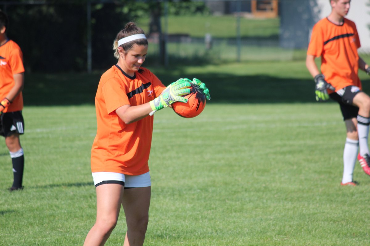 J4K_Nebraska's tweet photo. ⚽️Registrations are rolling in⚽️ Don't miss out on Nebraska's favorite summer goalkeeping camp! Omaha July 10th &amp; 11th. Kearney July 28th &amp; 29th. More details and registration at https://t.co/rX83dNFyRa  @EliteAcademyNE @NebSelect @KearneyNESoccer https://t.co/inKrRQ8LHj