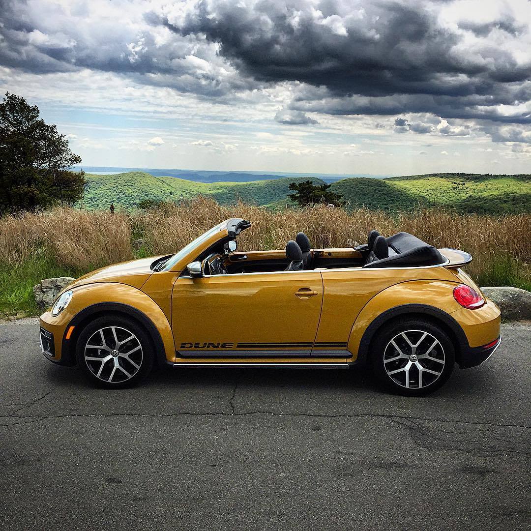 Its time to get out the convertible- The Convertible Beetle Dune!
#fancy #sporty #convertible #AlwaysVolkswagen
whiterockvw.com