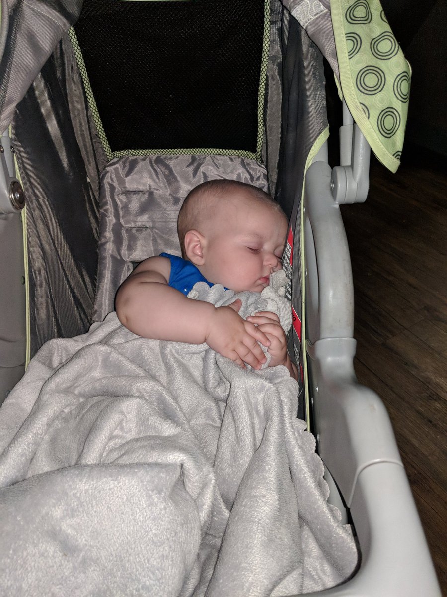 Coslor's tweet image. Full Belly and a cool and quiet place to rest @OmahaZoo. Thanks for having great nursing rooms available for the little ones! @OmahaZoo is the best!