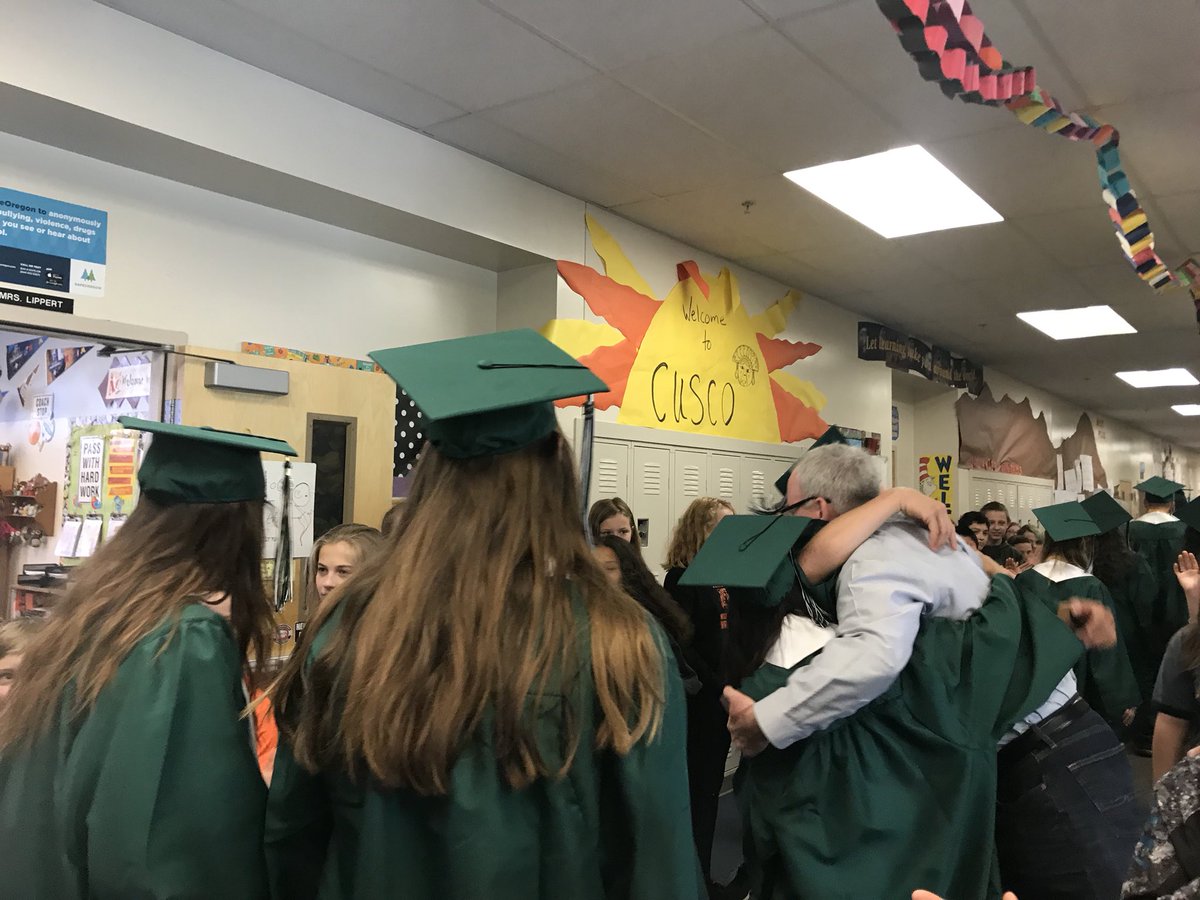 EstacadaSchools's tweet photo. The @EstacadaHS Class of 2018 took one last walk through all of the Estacada schools. These outstanding students gave us a glimpse today of the impact and inspiration that they will pay forward to our Estacada community as graduates. #ehsclassof2018 https://t.co/GLf2gq7vWl