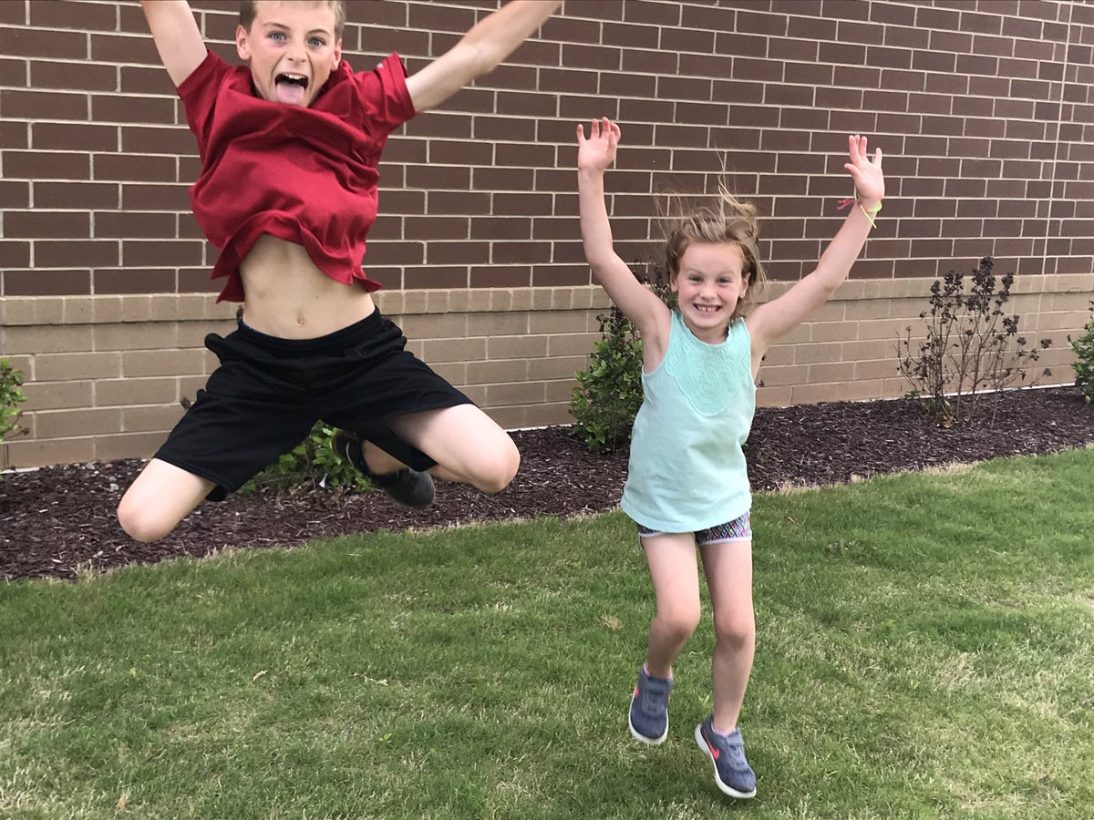 Enjoy summer break grasshoppers! <a href="/HortonsCreekES/">Hortons Creek ES</a> <a href="/3rdgrasshoppers/">3rdgradetweets</a>