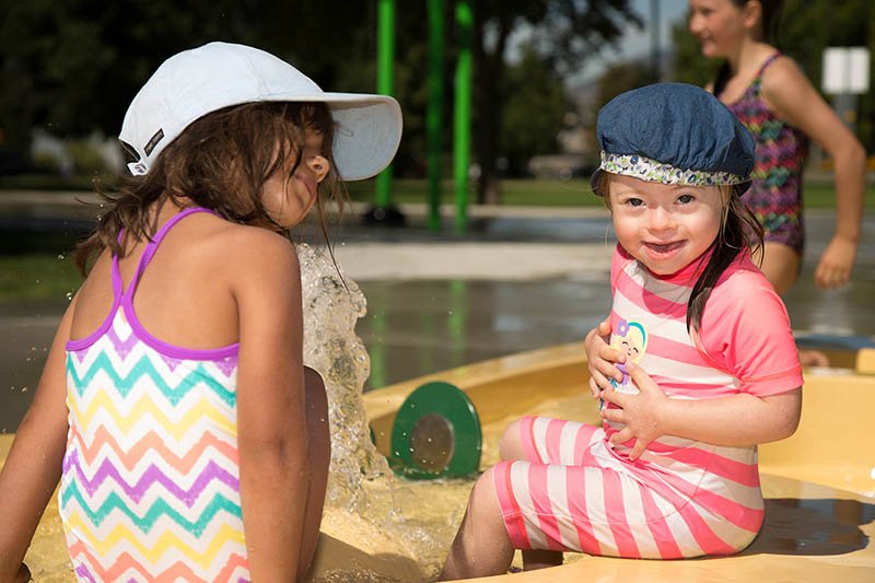 PlayWorksCanada's tweet photo. It's starting to get hot! Stay cool during Parks & Rec Month with water play! Spray parks and splash pads are the safest way for our little ones to beat the heat. @CPRA_ACPL #JPRM2018 #parksandrecmonth @Waterplayers #waterplay https://t.co/cKnQBClQ5E
