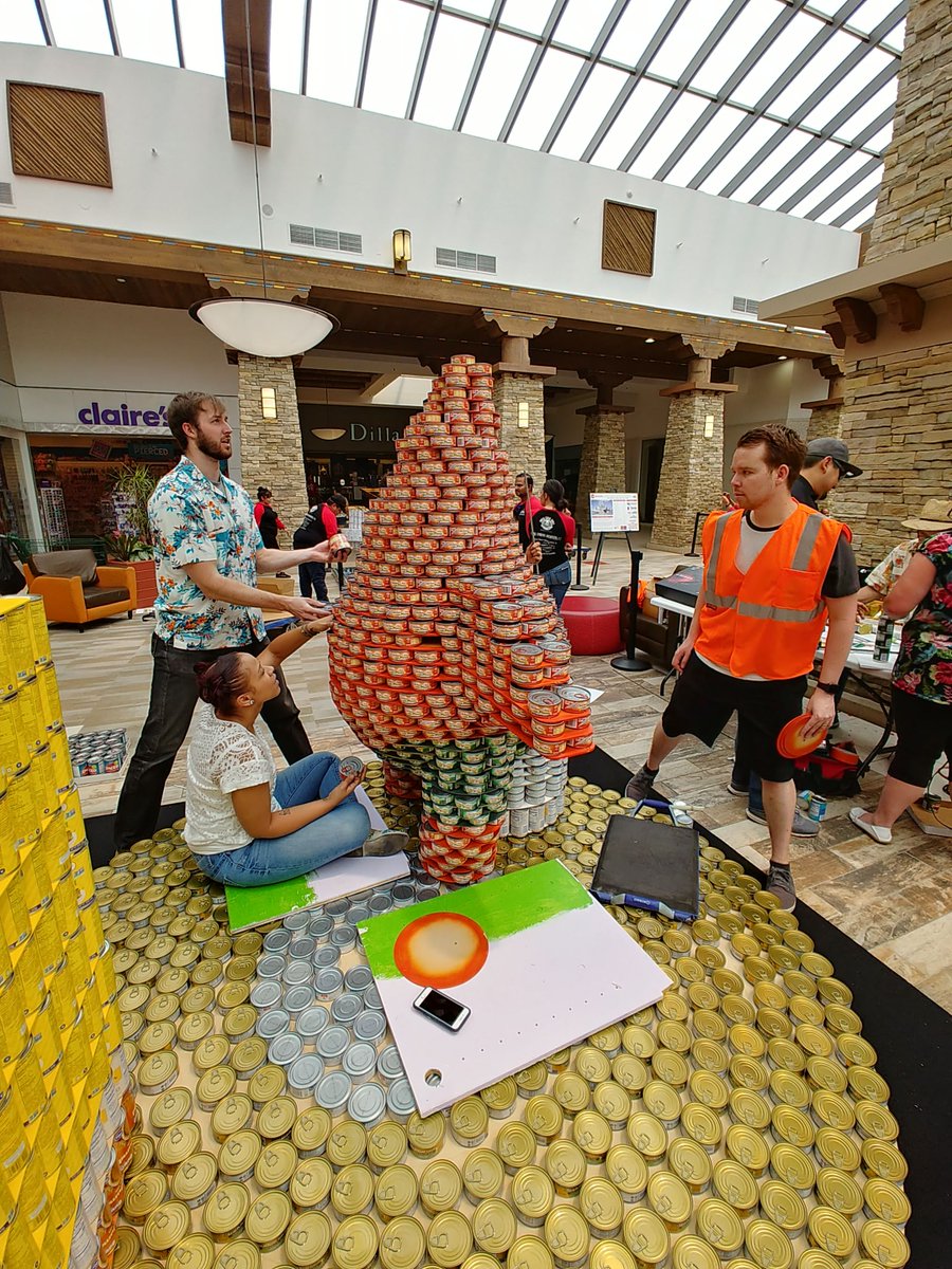 dpsdesigns's tweet photo. Finished our Rock-CAN-Roll build of Spongebob and Patrick Star!
#RockCANRoll #CANSantaFe2018 #CANstruction2018 #RockCANUnderTheSea https://t.co/Ber6fXjLbW