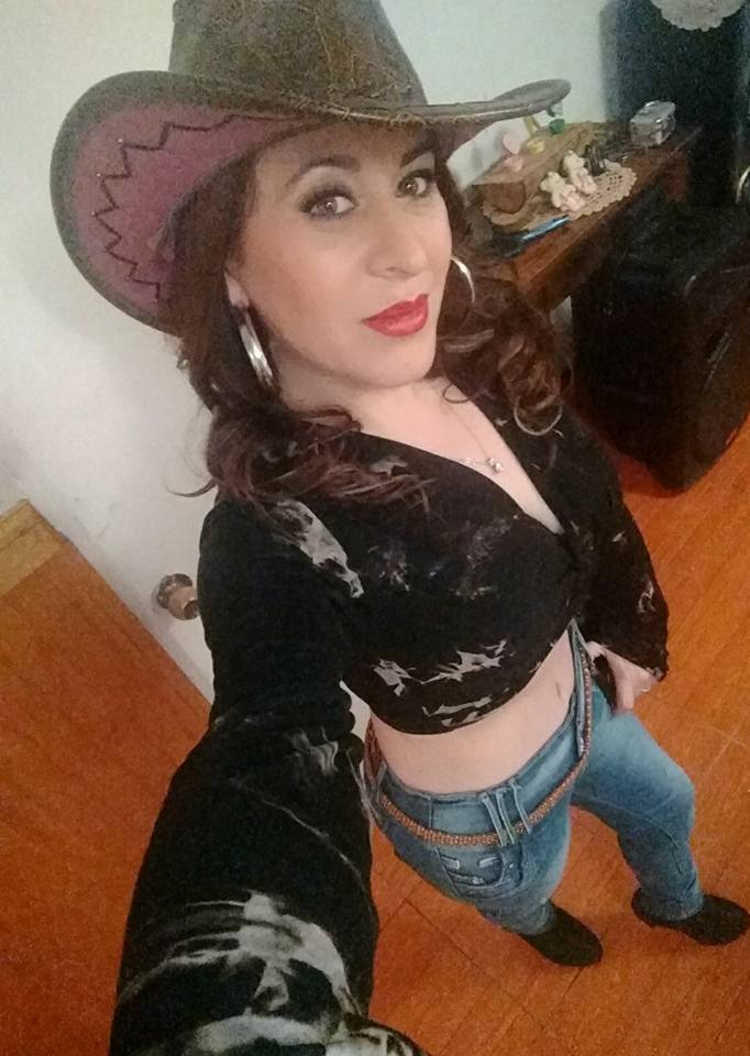 DownArcoiris's tweet photo. Tu apoyo es importante !!!!!
Reserva tu cena al +56999609767
Servicio a la mesa hasta las 22:00 hrs 
Continuamos con show en vivo y venta de comida y bebestibles 
Humor , baladas , rancheras , cumbia etc 
Ayuda y disfruta en familia !!!!! https://t.co/foALexxRJL