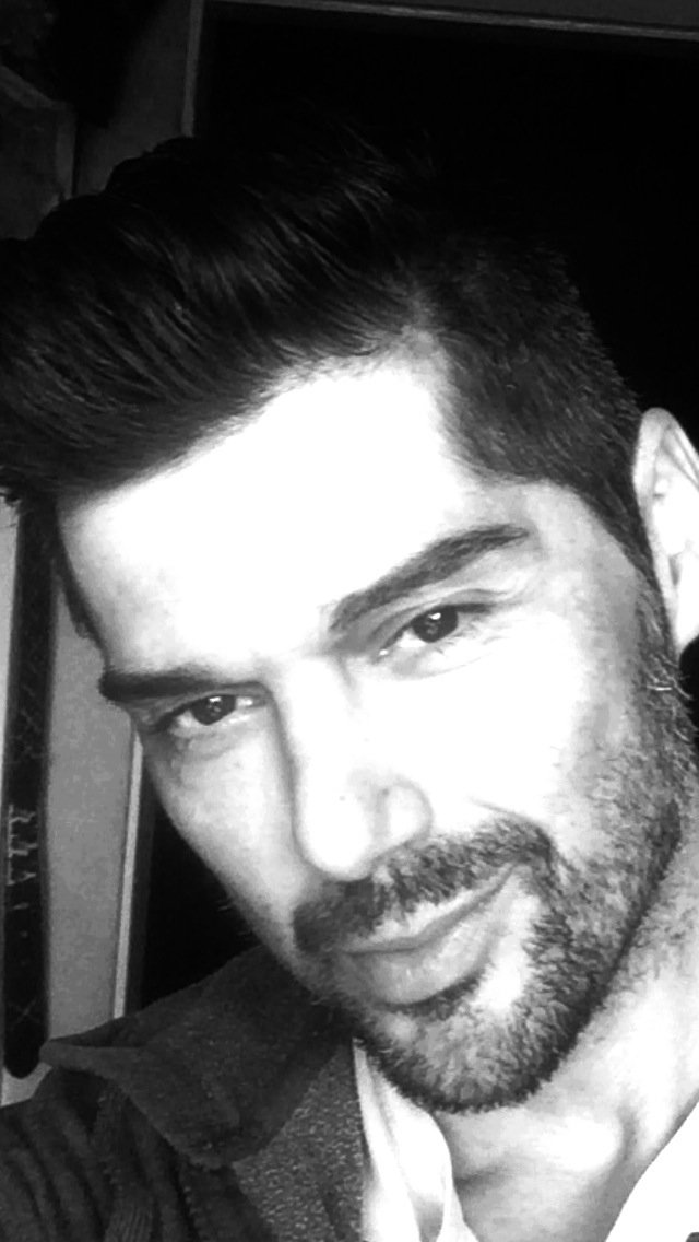 Itsjdfortune's tweet photo. The last step; give em your most uninterested smile. Then the world is yours https://t.co/96B5eJckH5