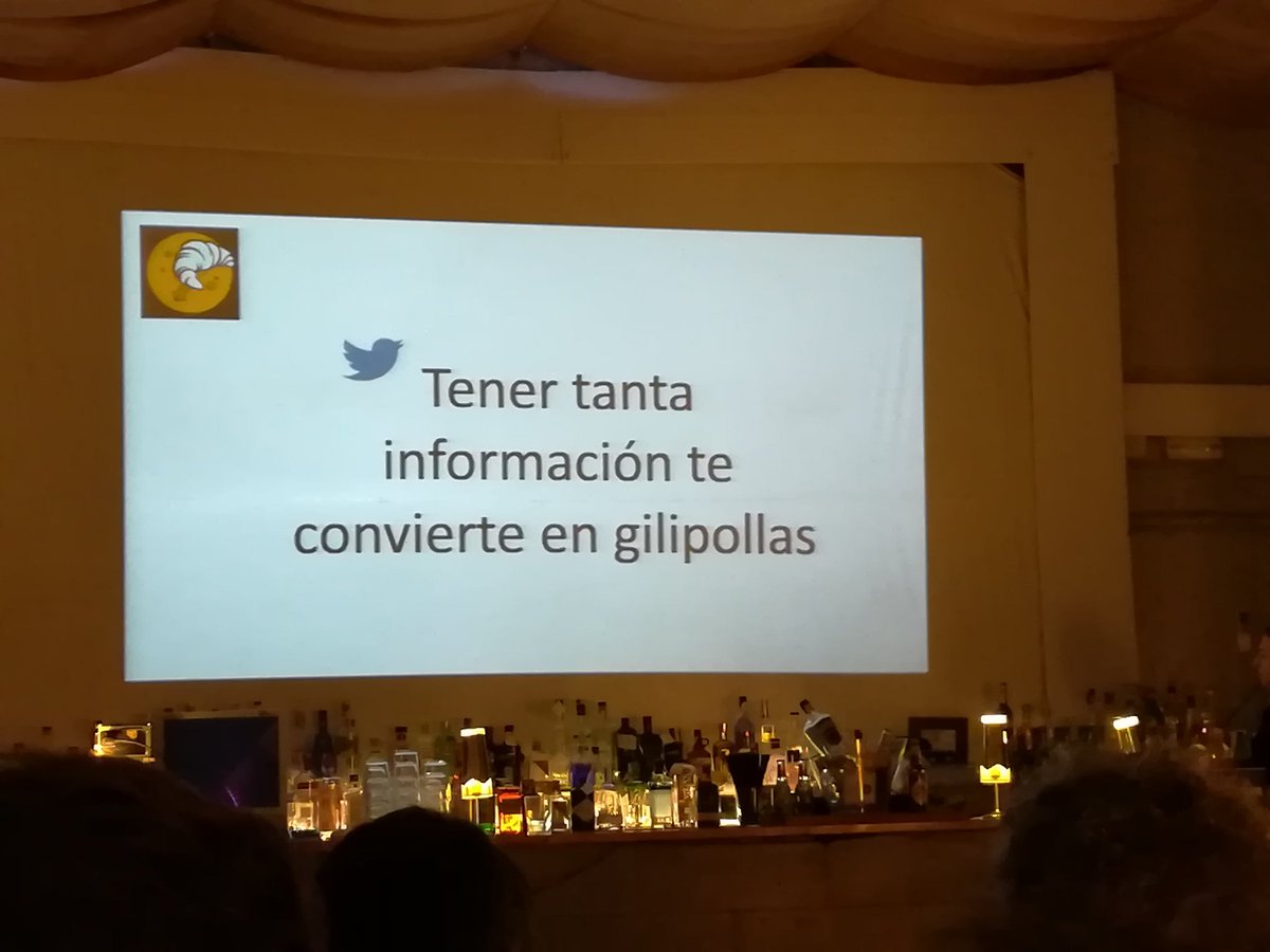 marinavivo_'s tweet photo. Pues mirad, estoy muy de acuerdo con la Dra. Elena Carrillo.
No se trata de tener mucha información. Se trata de
1/ saber leerla
2/ saber filtrarla
3/ saber pensarla y ponerla en cuestión.
Más no es mejor.
#PunkTalks #nutricion #croissants #ymáscosas https://t.co/GTuVOGocGU