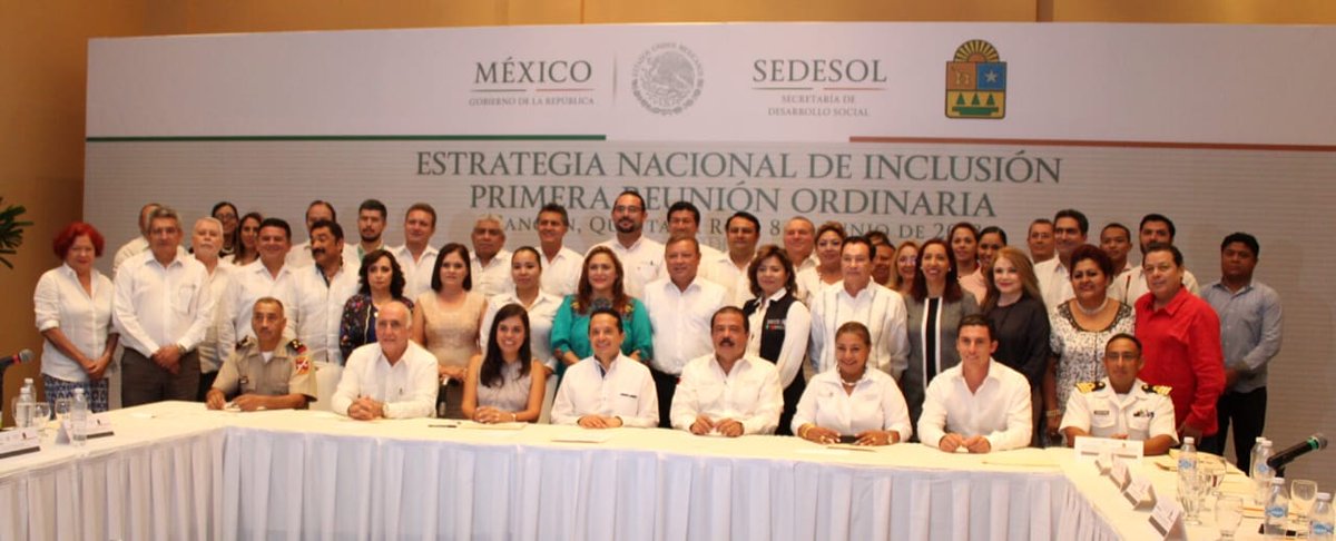 SegPopularQRoo's tweet photo. Vía @EvielPM : "Que nada nos detenga en la construcción de un Quintana Roo más justo, donde todas y todos tengan cabida ¡Juntos sigamos haciendo realidad las condiciones de igualdad y progreso que este gran estado merece!"@CarlosJoaquin @SEDESOL_mx  @ENI_QROO @Seguro_Popular https://t.co/6qIVG9B8TJ