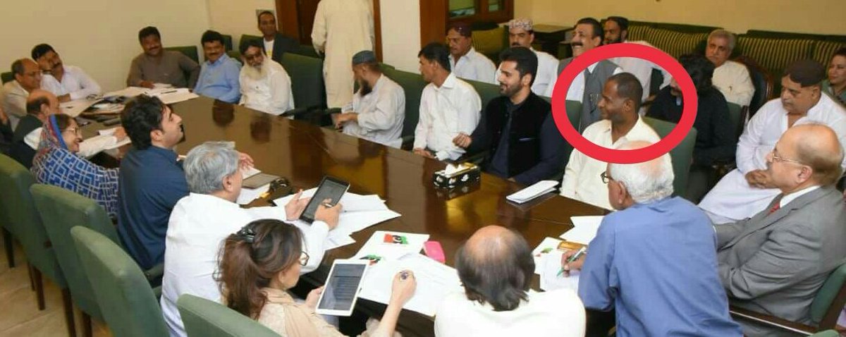 NabeelBalochPPP's tweet photo. Request to Chairman PPP @BBhuttoZardari kindly give #Ps_108 to Great Senior Jiyala PPP @AbdulGhafarLasi people of #Lyari requests you #AbdulGhaffarLassi True Jiyala.
@AAliZardari @BBhuttoZardari
@BakhtawarBZ @AseefaBZ @sherryrehman @SaeedGhani1 https://t.co/opvNF7SftU