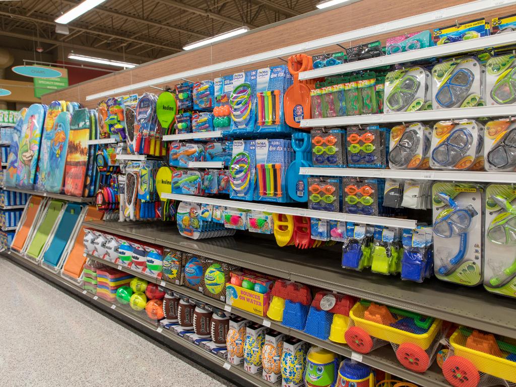 Publix's tweet photo. Welcome to the family, Store #1563, in Cocoa Beach, FL https://t.co/KYDSM3O5Ar