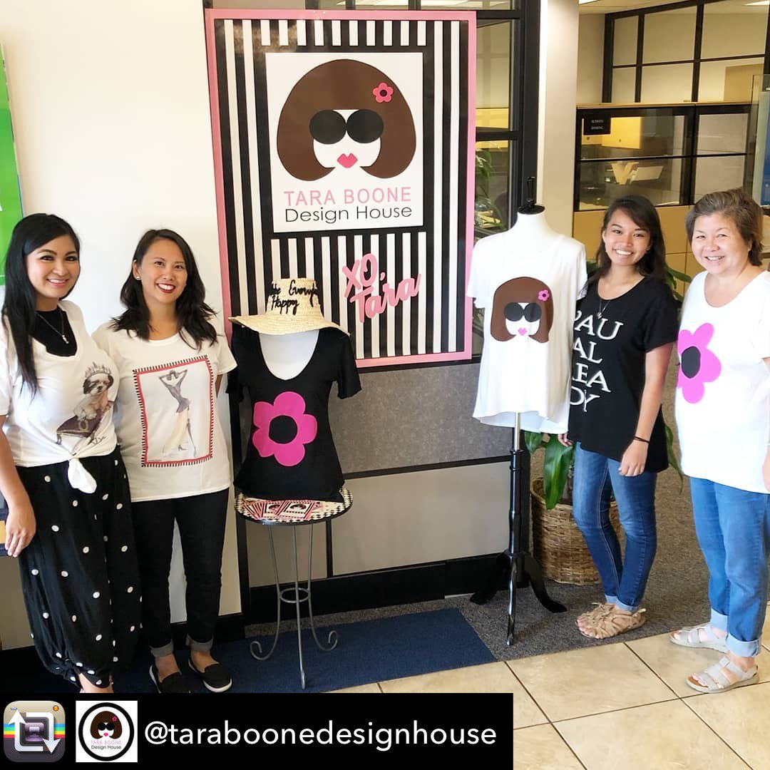 CPBHawaii's tweet photo. It was an honor to showcase the happy, fun, eclectic women’s clothing line designed by Tara Boone Design House at our Kahala Branch. Thank you for for sharing your amazing designs for our Business Customer Spotlight https://t.co/NvvWgtW73u
#cpbhawaii #cpbworks4you https://t.co/6ppOxzxtVW