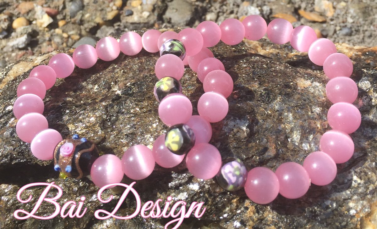 This is why I #lovewhatido❤️  💖  Show them some #etsylove 💖 @oursbaidesign

#prettyinpink #pinkopal #pinkjewelry #boho #bohostyle #bohochick #costumejewelry #decorative #glassbeadsjewelry #handmadebeauty #doingwhatilove #stepoutonfaith #takechancesinlife #successisearned