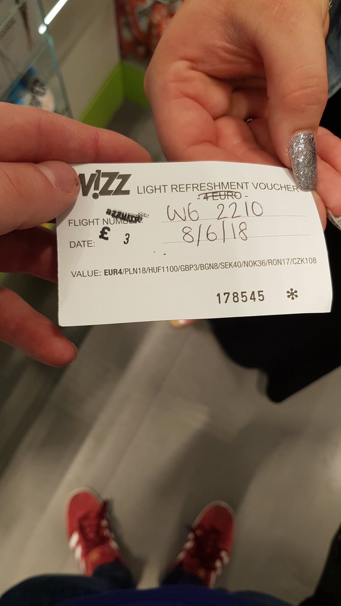 blower_daniel's tweet photo. @wizzair 14 hour delay from Luton to budapest W62210 Nobody at their desks to ask questions. I'd rather be told to go home than be stuck here like a prisoner! Only got £3 for refreshment an hour ago. You get better treatment in wormwood scrubs prison than being stuck here by wizz https://t.co/ijdlxceCLv