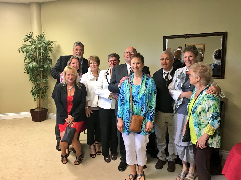 gvollebregt's tweet photo. Congratulations to our @whatsinsideslc Brockville Community Honorary Diploma recipient, Terry O’Reilly! #SLCGrad2018 https://t.co/JrCPzY9t3A