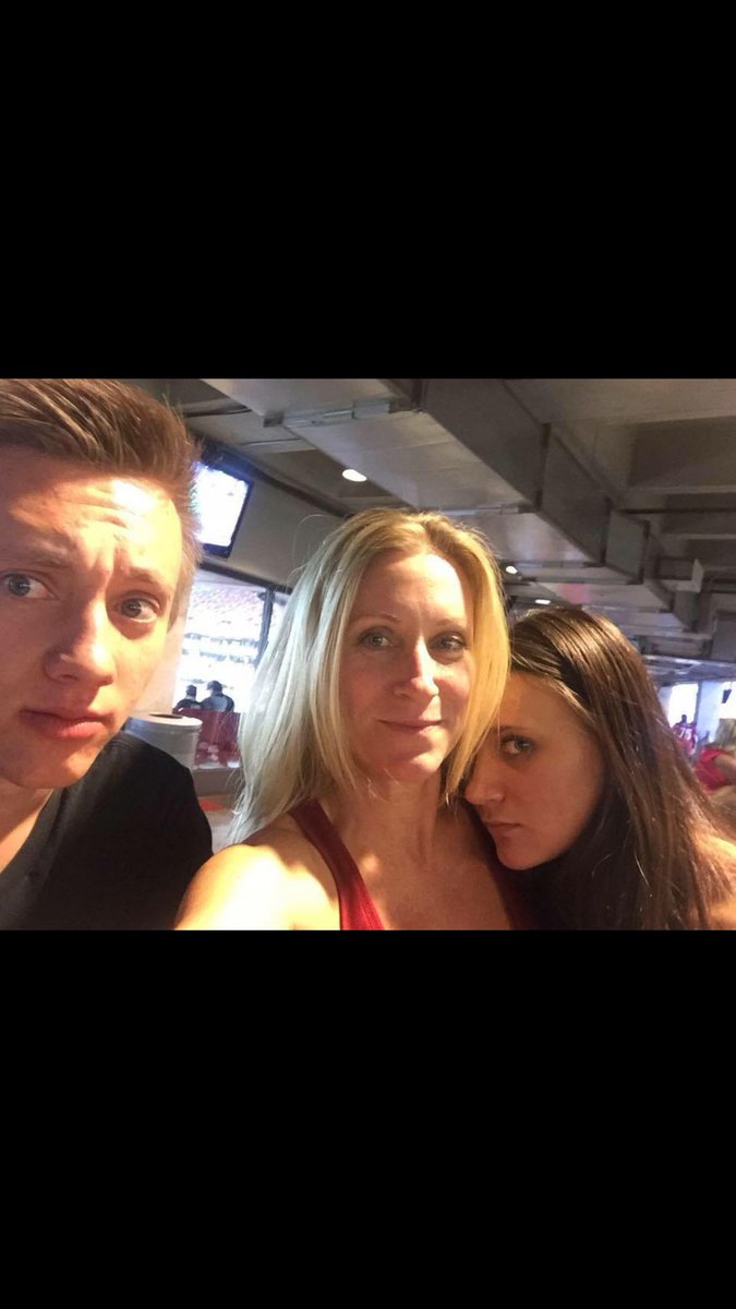 barton_harley's tweet photo. Happy Brithday Wy! I love you!❤️ https://t.co/NzMdyOyJhH