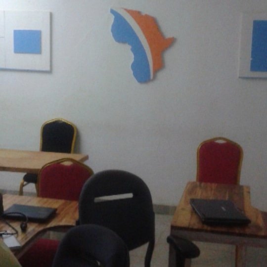 MawulomE's tweet photo. At my coworking space https://t.co/03eZl3fxMW