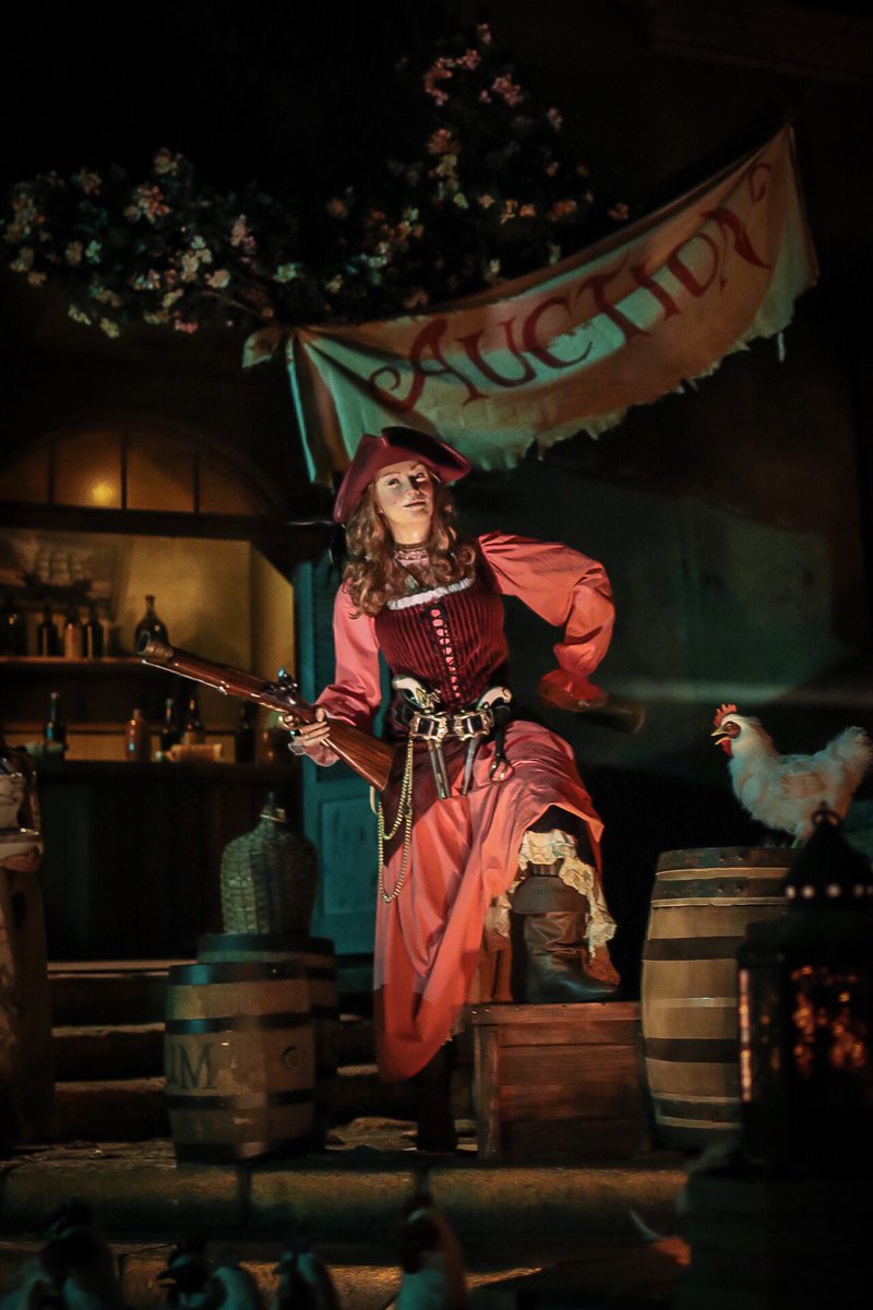 Disneyfor2's tweet photo. Welcome To the Disneyland Resort Redd! @DisneyExaminer @Podketeers #DisneyFor2 #PiratesOfTheCaribbean #Disneyland https://t.co/TGYYquKjAM