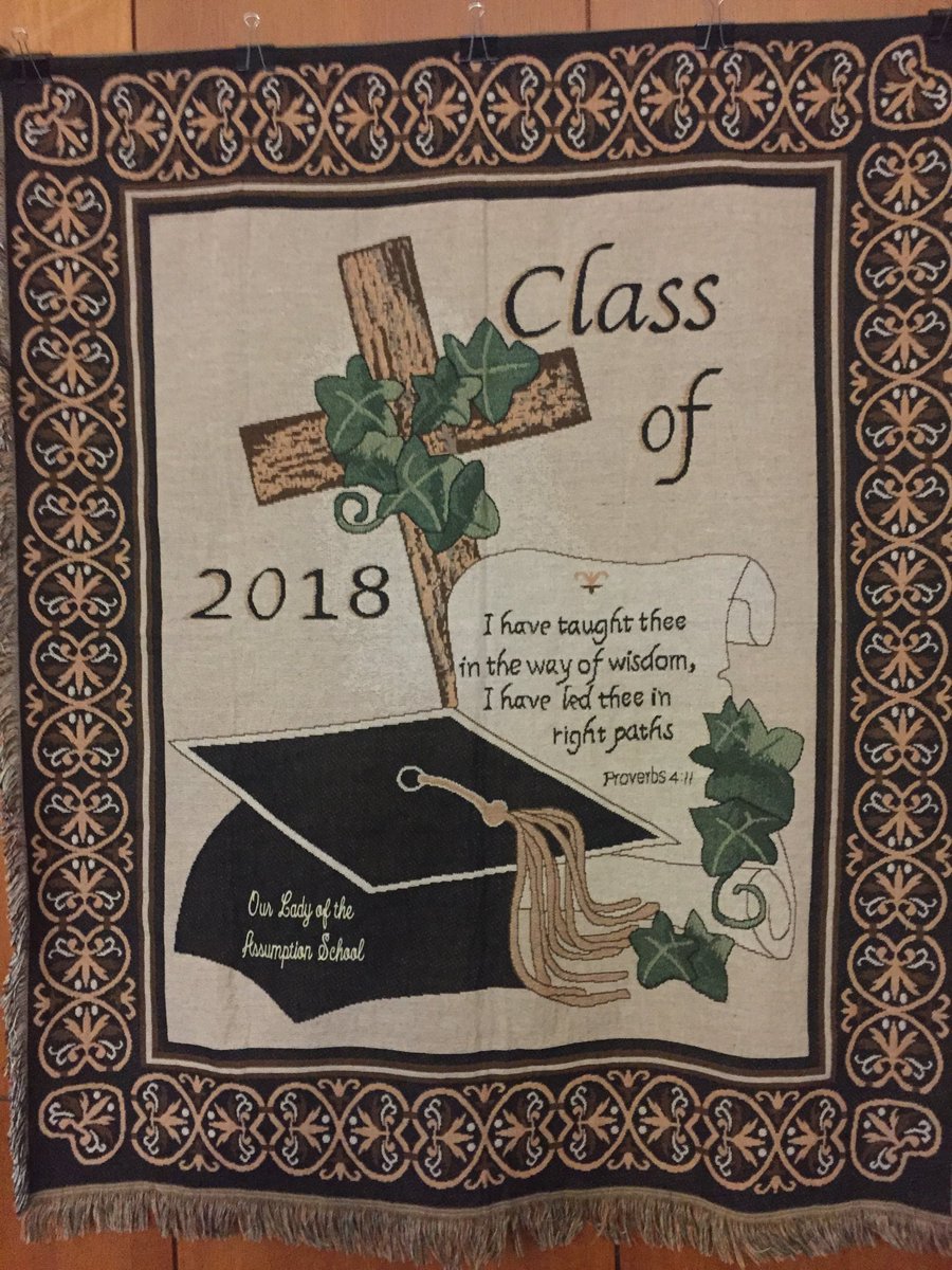 OLAEagles's tweet photo. Graduation night! @LynnfieldCC @RCABKMEARS https://t.co/k1sMQB1P2t