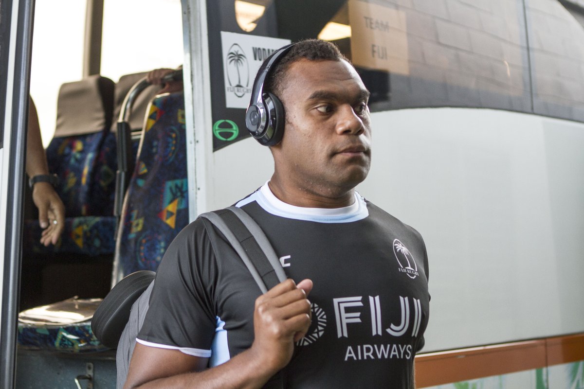The #FlyingFijians have arrived. Game in one hours time! Still some time to come down the ANZ Stadium. #TosoViti #FIJvSAM #PNC2018