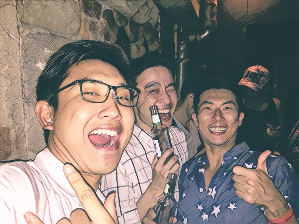 pathawat_por's tweet photo. 新宿三丁目の居酒屋にGO！！
約２年前のクラブに来た誰もが凄く盛り上がった。
#新宿三丁目 🇯🇵 Ｘ 🇭🇰 X 🇯🇵 X 🇹🇭 https://t.co/1NQtWOg9P5