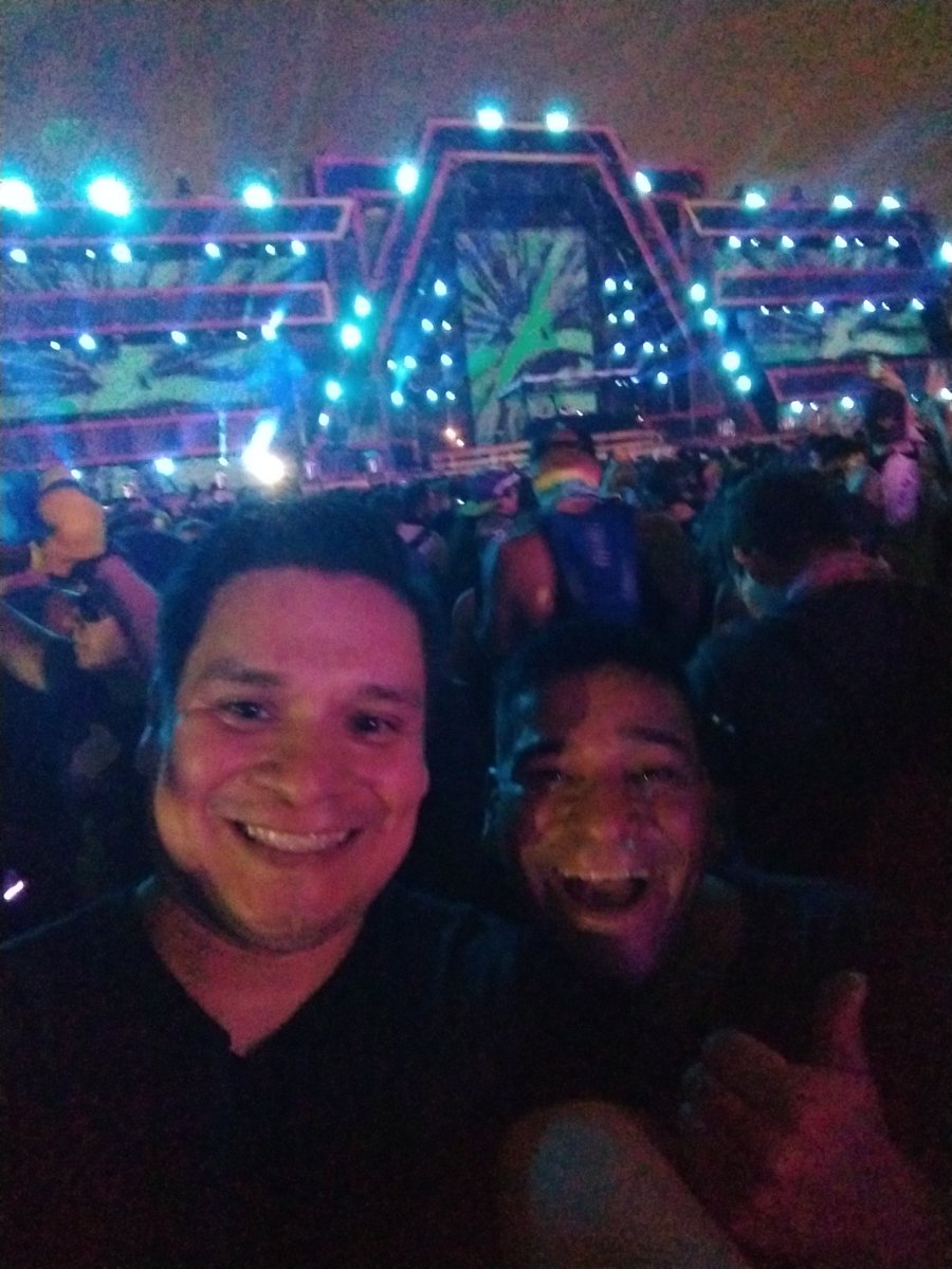 serrano_papo's tweet photo. #SAMF https://t.co/dcj7wUOOAT