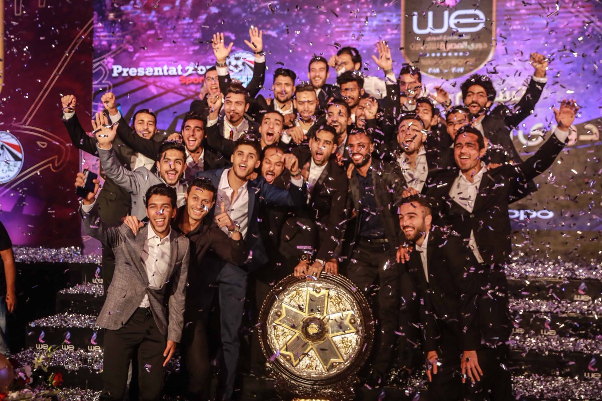 AlAhlyEnglish's tweet photo. #CHAMPI4ONS 🎉👏🏆 https://t.co/Qw3OK7z3LF