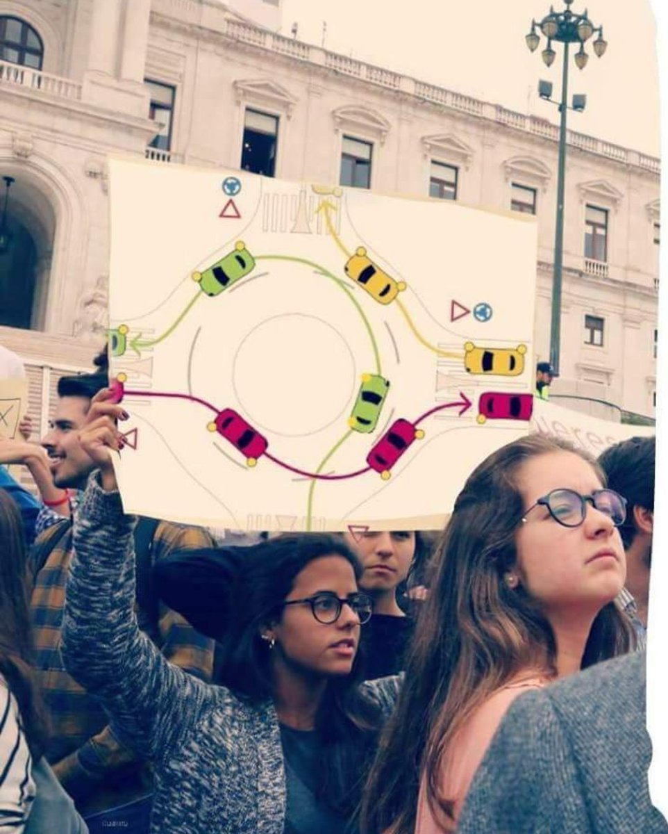 ruiiamado's tweet photo. Ahhhhhh foda-se finalmente alguém faz algo útil https://t.co/LOFfrp5ksN