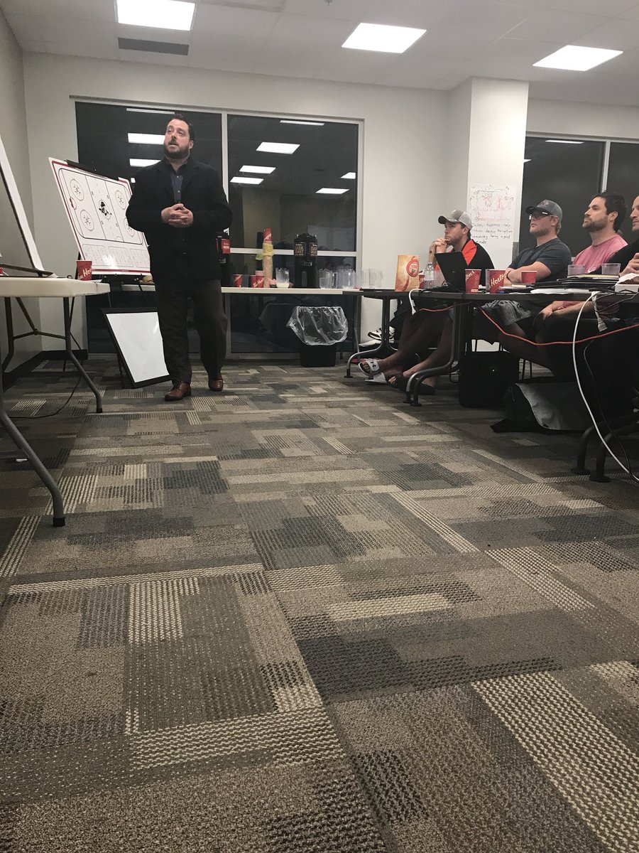 WalterDubas's tweet photo. @MayoJ19 @onedude2 @CPCAC1 As you guys know it is all about the TV time, Marty could have sulked & pouted about @MayoJ19 getting all the @HC_RBCCup tv time or he could get better, looks like he is getting better! #motivatedstudent https://t.co/d2hQmqtAuw