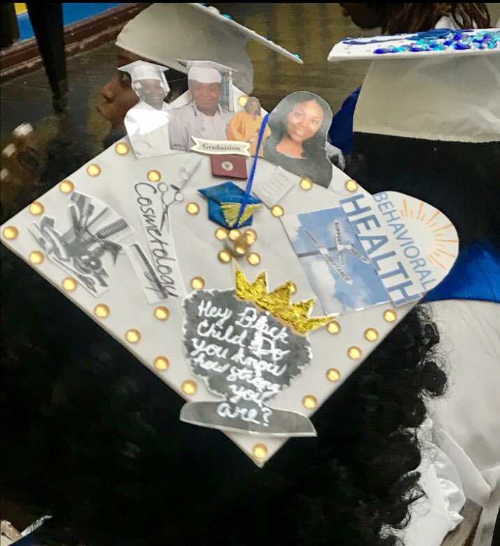 PhillyVirtual's tweet photo. PVA Graduation Day Cap decor! @PHLschools #blackgradsmatter #Grad2018 #phillygrad https://t.co/9Nif8asskw
