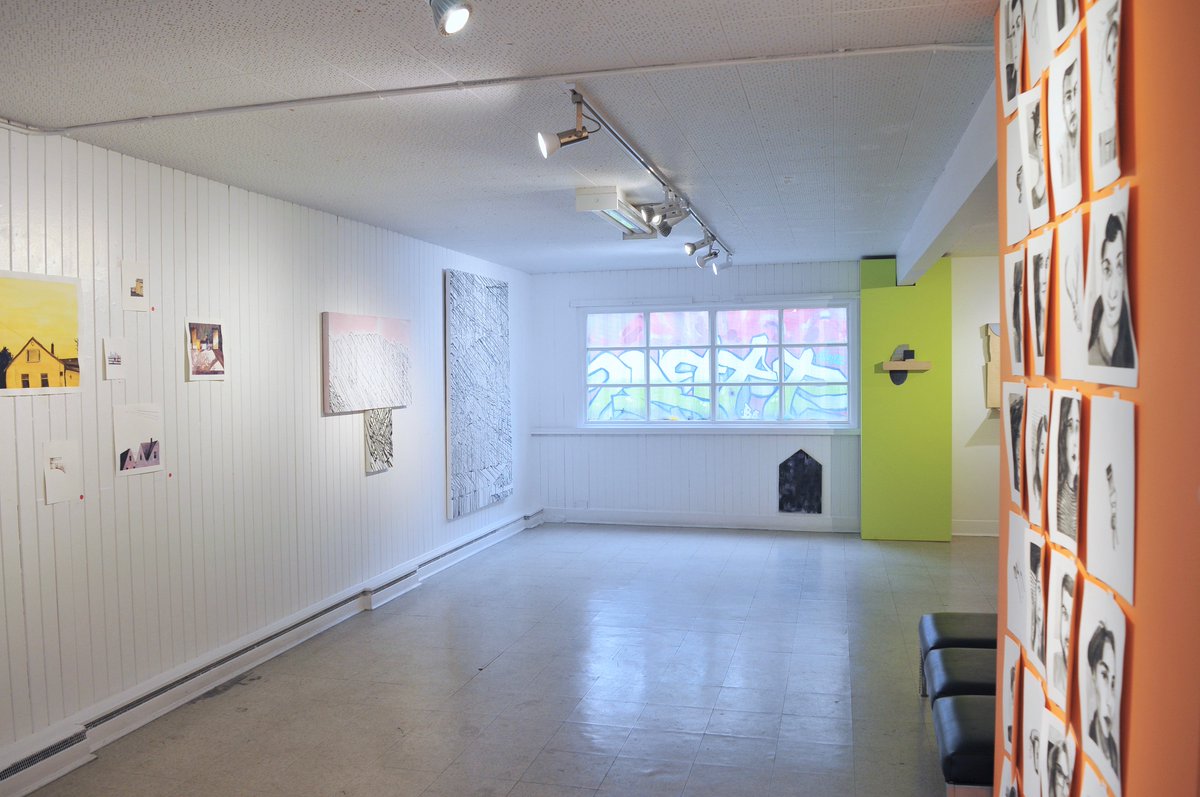 Slide_Room's tweet photo. The VERGE exhibition is continuing until June 22. Come and see this fantastic exhibition by the VISA Diploma of Fine Art graduates. Gallery hours: Monday-Friday, 9am-5pm. 

https://t.co/mMYL3hLSjf

#yyjarts #yyj https://t.co/sfqiuK9u3R