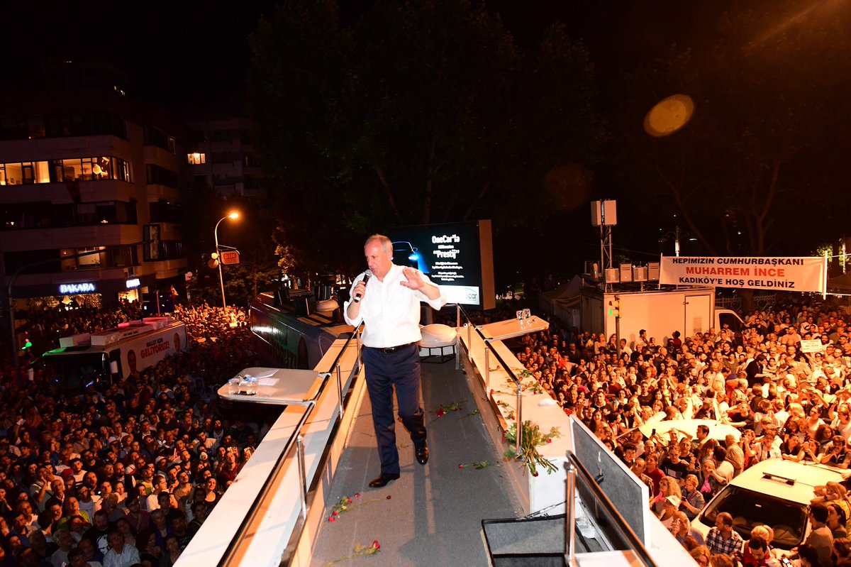 vekilince's tweet photo. Teşekkürler Kadıköy https://t.co/qr4RIlDD5L