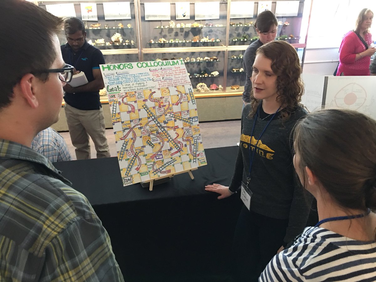 TryLamp's tweet photo. Participants presenting their work #SI2Leadville2018 https://t.co/RFWRJKazWR
