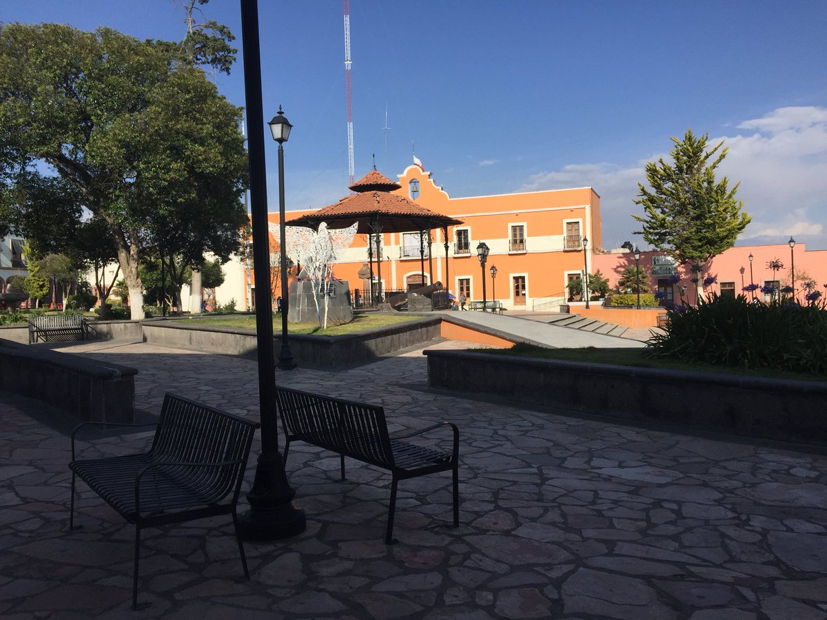pata_perro's tweet photo. Zempoala un pueblo mágico y tranquilo a hora y media de la CDMX  visítalo te va a gustar y prueba sus deliciosas Burras de pan https://t.co/9OdGMASVgl