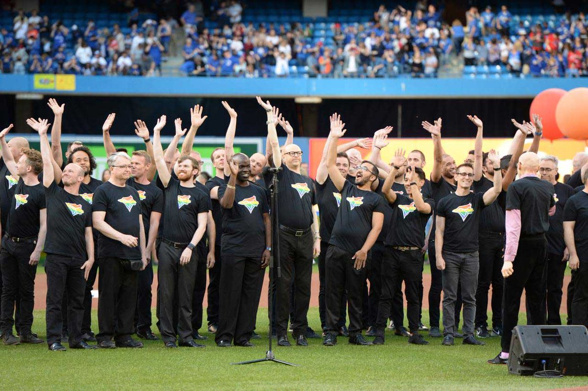 BlueJays's tweet image. ❤️🧡💛💚💙💜 #PrideNight