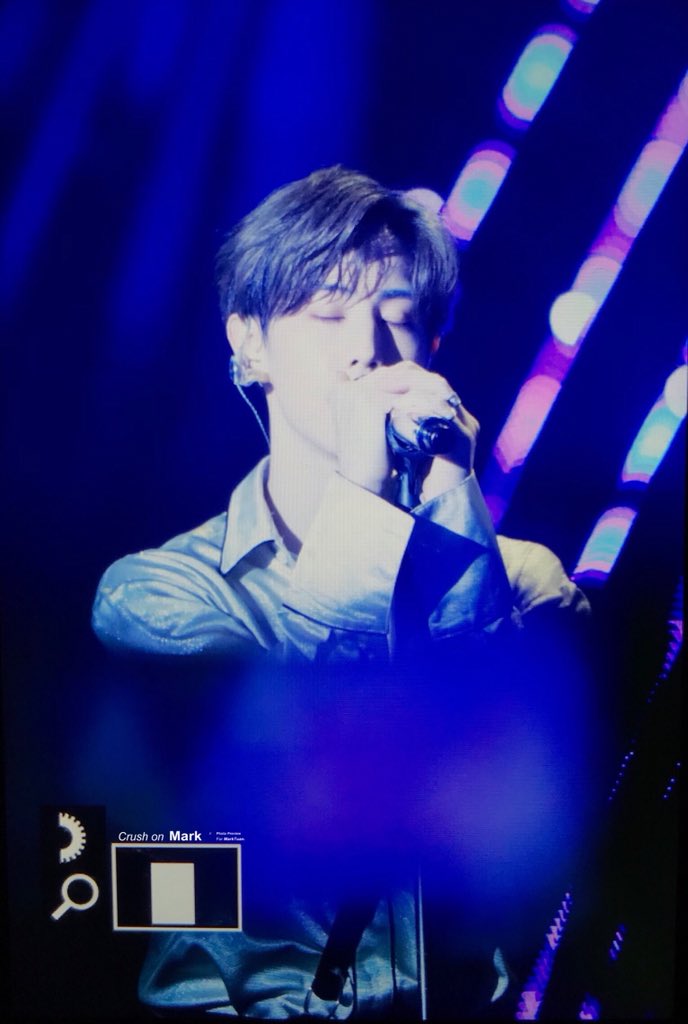 crushonmark0904's tweet photo. preview 180608
-
🤨😐😬
#GOT7 #갓세븐 #마크 #MarkTuan #段宜恩
@mtuan93 💕 https://t.co/vKhQOaIhi3