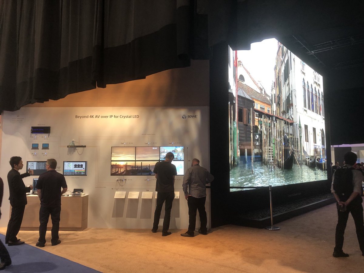 ZeeVeeInc's tweet photo. Joe Chordas (@SeenOnTheRoad) & Garth Leach (@garthwleach) were checking out the @SonyProUSA booth when they discovered some of our #Zyper4K encoders powering their Crystal LED displays! @SDVoE #flexibleav #AVTweeps #InfoComm18 https://t.co/l2N2RDkgKk