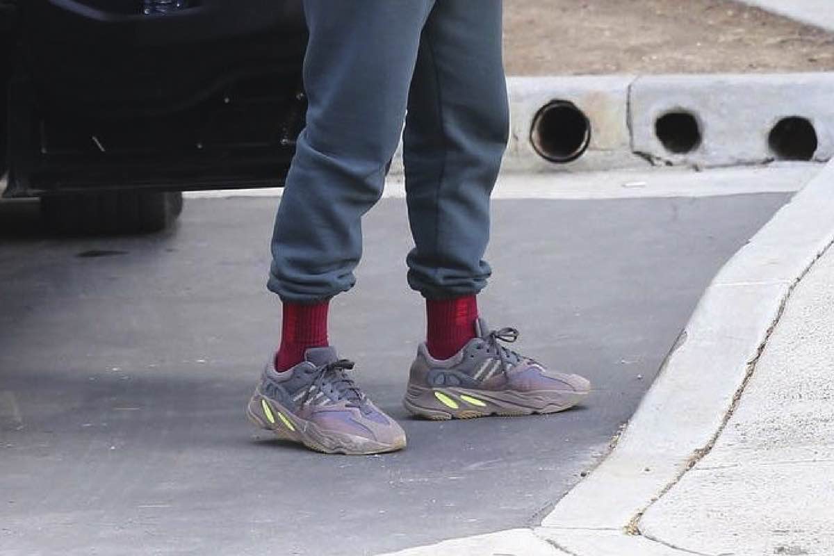 yeezy wave mauve