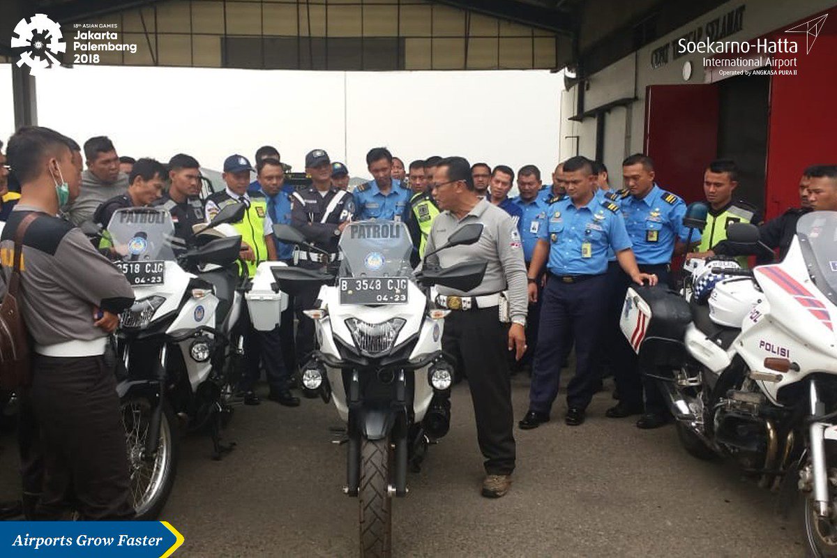 soettaairport's tweet photo. Bandara Soekarno – Hatta mengadakan Pelatihan Teknis Pengawalan dan Patroli Kendaraan Roda Dua pada Kamis, 07 Juni 2018.
#CGKupdate
#CGKnews https://t.co/t8b978EdnD