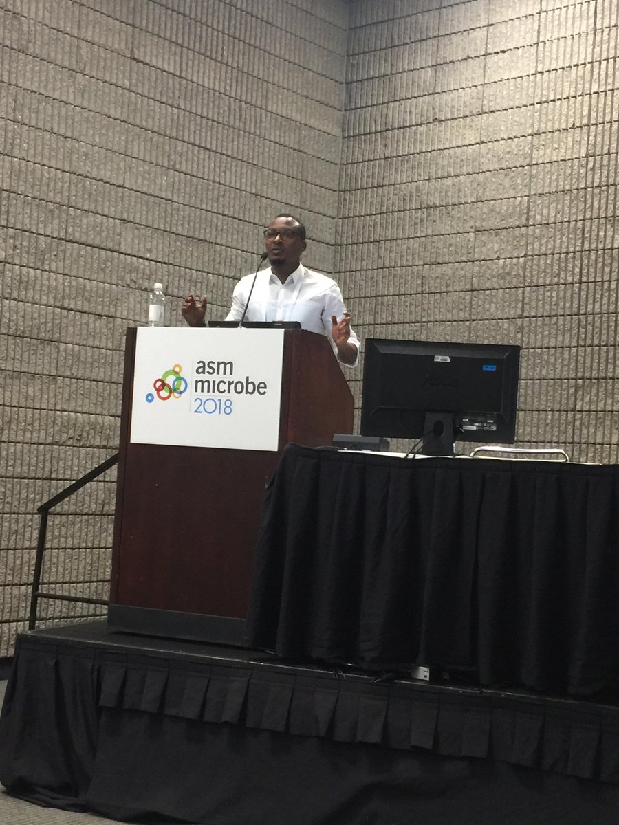 JPRutanga's tweet photo. At #ASMicrobe2018, day 2 in Atlanta, presenting my work done on 16S RT-PCR for Salmonella detection in blood https://t.co/CmT7FCKGdS
