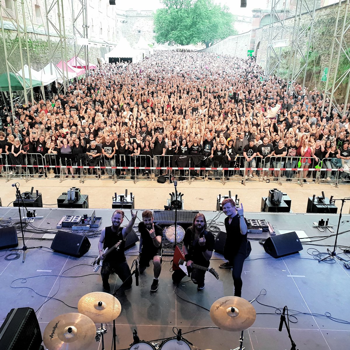 Germany - you're always amazing! Great to be back and thank you so much! See you when we hit the road for our European tour later this year!!
#nowplaying #music #concert #rock #volbeat #rammstein #defecto