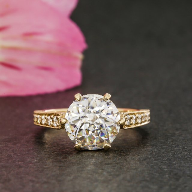 Jewelryworks's tweet photo. Sometimes you need just a little more #Diamond #Pavé ... #GreenLakeJewelry #RecycledGold #EngagementRing #VintageInspired https://t.co/z4JizoJQXJ