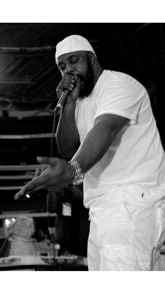 _ROCKNESS_'s tweet image. National Best Friends Day?!? Y'all jus makin Shit up.. It's all good! RIP to Mine!!! #SeanLivesOn..