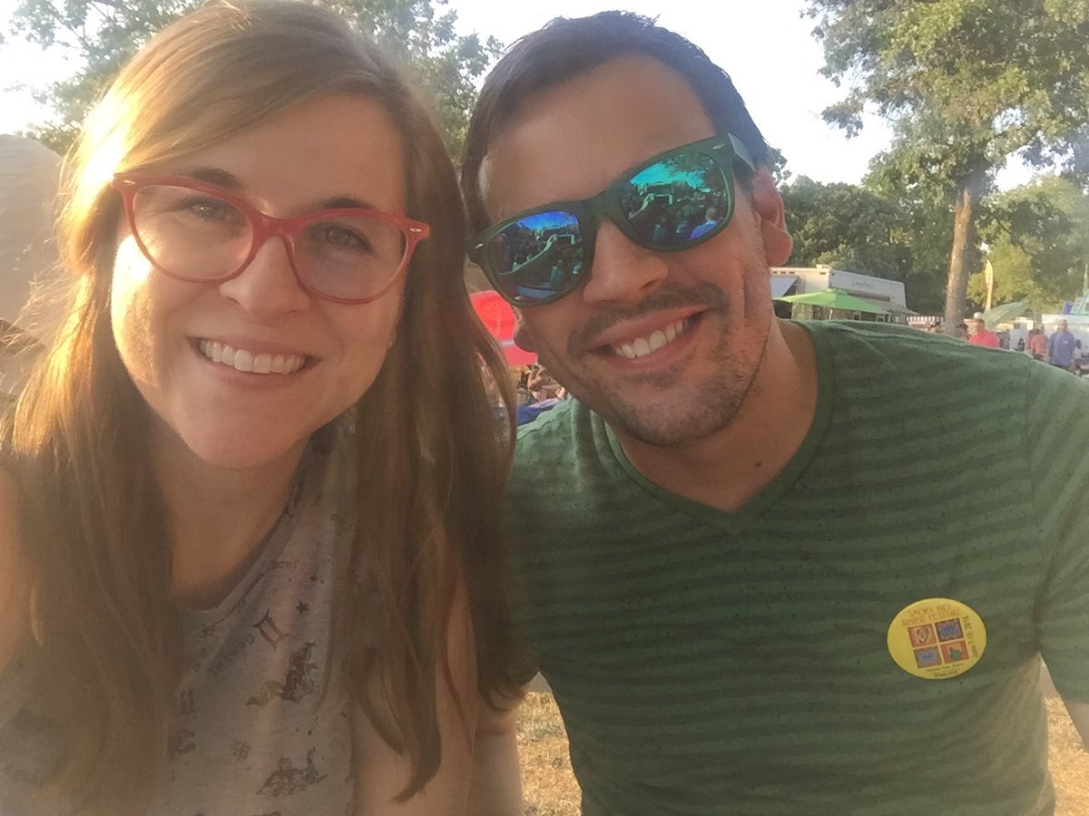 Ethel_Verde's tweet photo. First night of food, music, and fun at the Smoky Hill River Festival #SHRF2018 @amuninger https://t.co/v70e2NArXA