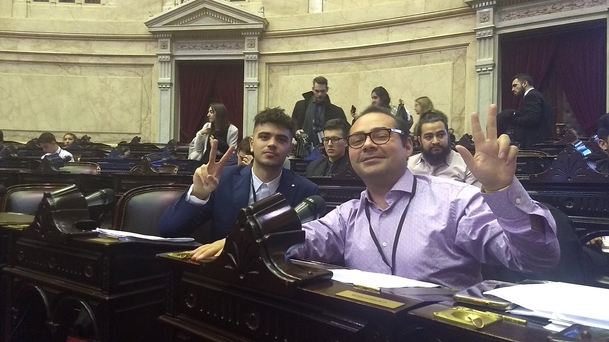 matt_cba_arg's tweet photo. Finalizando la Jornada #LeyDrones en #CongresoDeLaNación, representando al futuro #UNVM https://t.co/COhNva9XM1