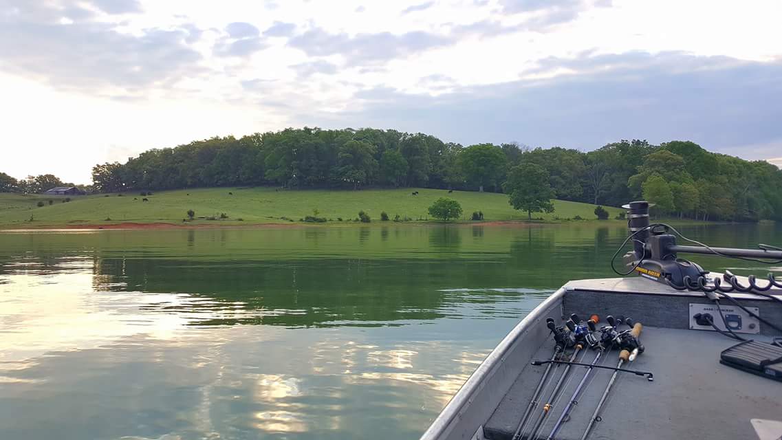 OhioStateBass's tweet photo. The weekend is finally here; who's looking forward to hitting the water? #ViewFromTheBow https://t.co/pDRkRQ8mEy
