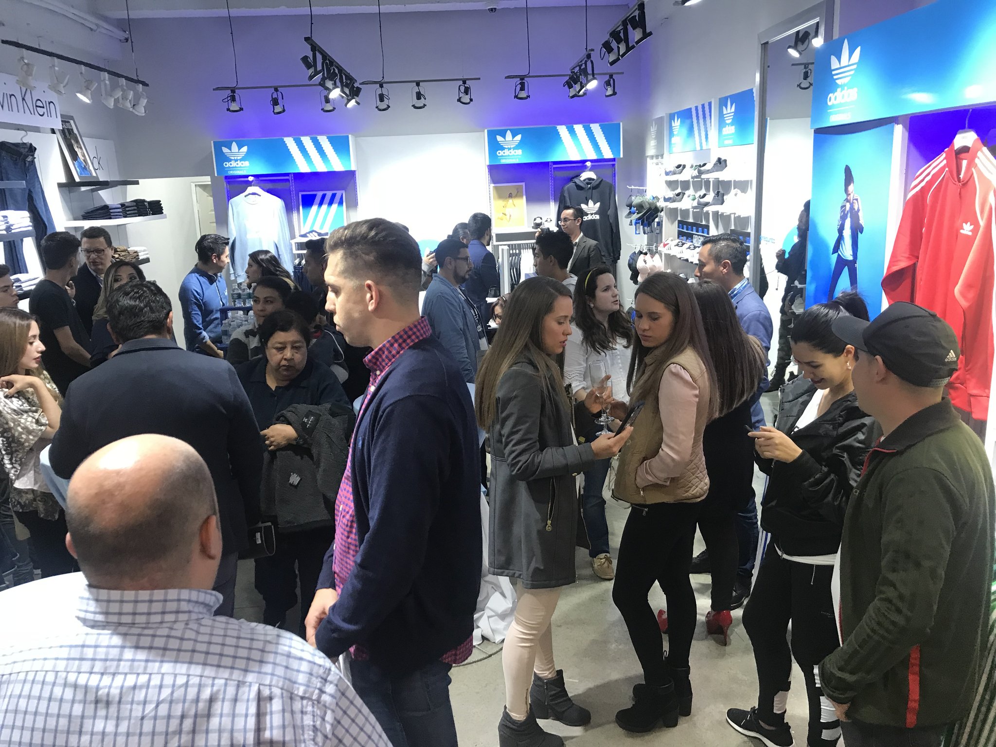 Adidas guatemala shop pradera xela