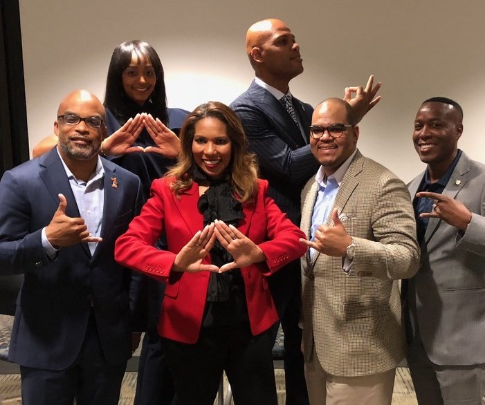 makolaabdullah's tweet photo. Me and a few of my favorite people at the Higher Education Leadership Foundation program at @KyStateU. Thanks @HermanFelton and @ItsDRWilliams2U for the invitation and thanks to @DrMCB2 for the hospitality #HBCUlove #HBCUExcellence https://t.co/HqyEakaAVo