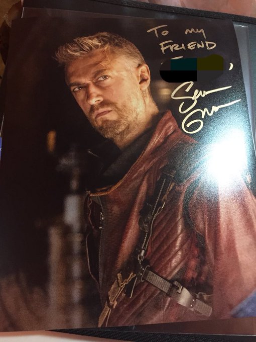 マイケル・ルーカー サイン