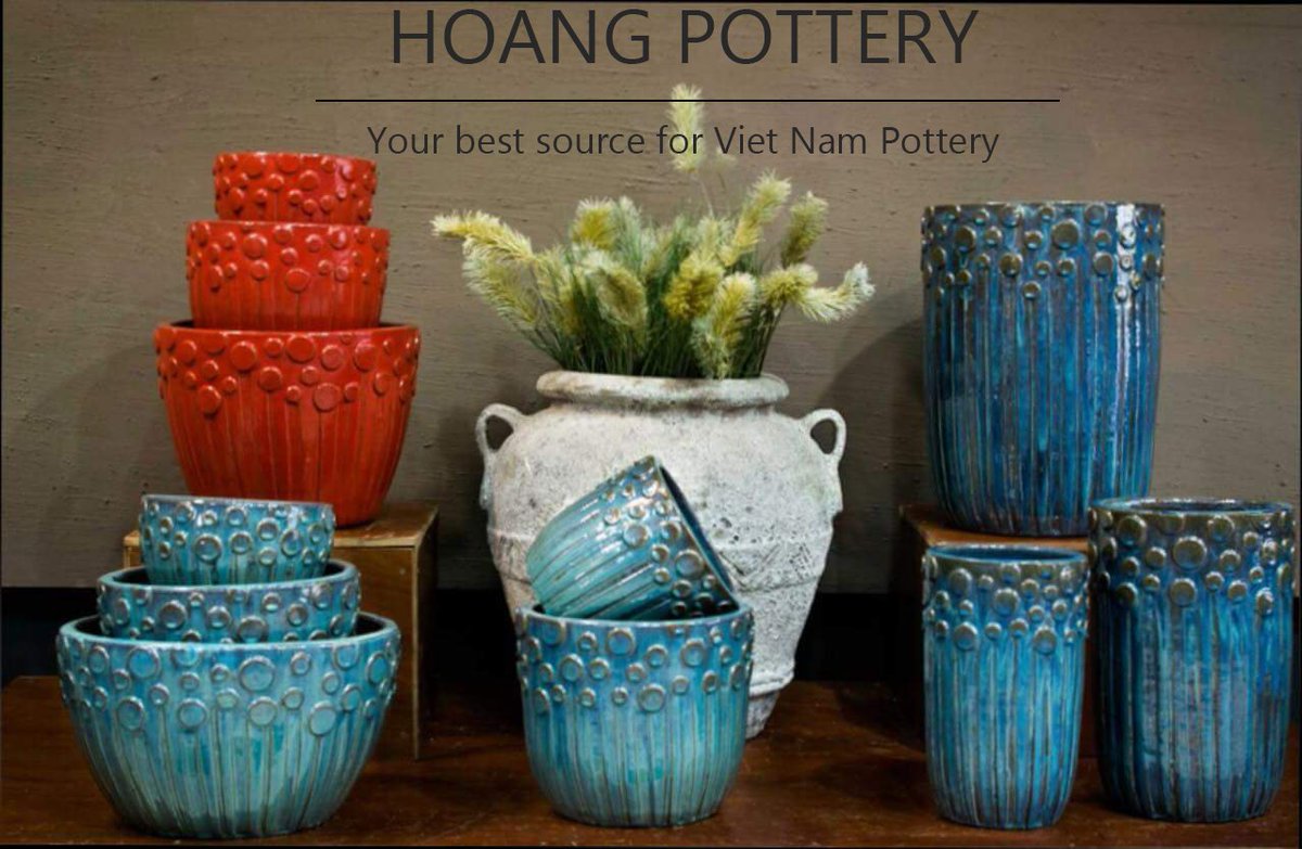 HoangPottery's tweet photo. #Modern and #Impressive #Design - #Shiny #Glazed #Ceramic #Planters with #bubble #patterns.❄️✨🐠🌿🍸#bubblepattern #blue #red #glaze #delicate #beautiful #beautifuldesign #beautifuldecor #vietnam #pottery #planter #ceramiccollection #flowerpot #housedecor #homedecor #decor https://t.co/u8iNs3Sa1W