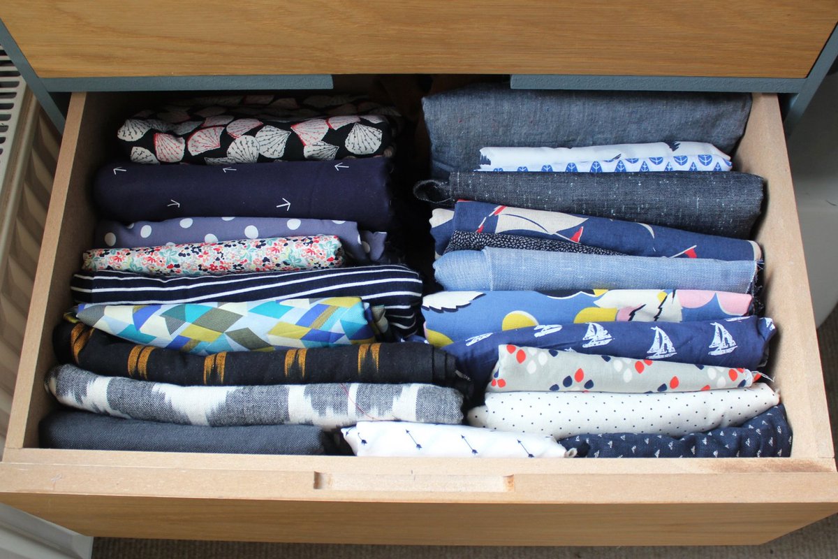 thefoldline's tweet photo. This week on the blog we are talking fabrics stashes...how to build a meaningful one. Oh yes it's time to sit down,  look at what you've got and start making some plans...
https://t.co/nQG30tqaWi https://t.co/WCy3rBQDPZ
